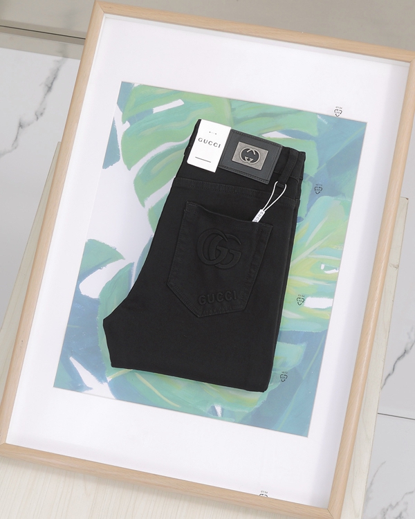 ブランドジーンズ正面デザイン